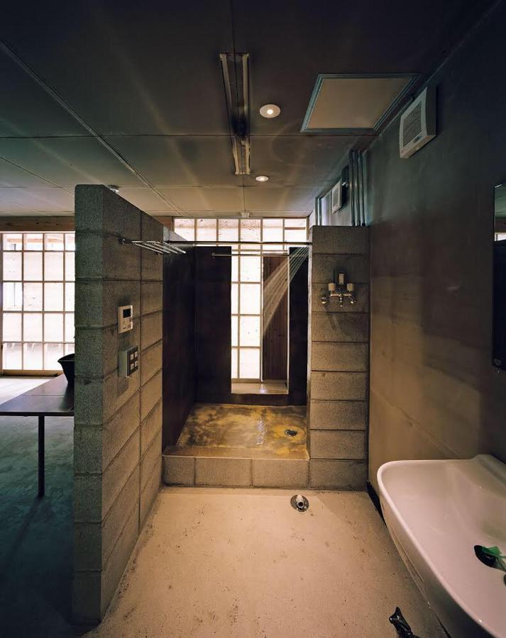Hotel Sunshine/三舎院 Oszaka Kültér fotó